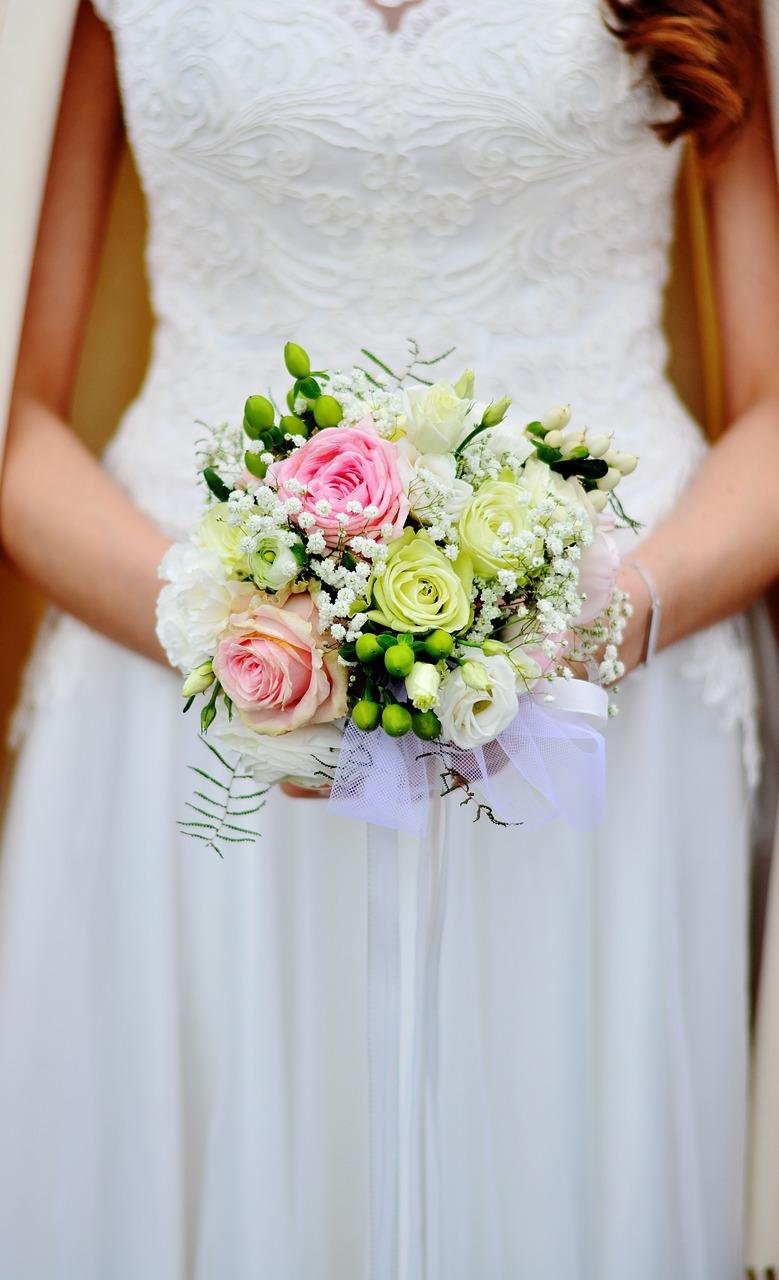 bridal bouquet, bunch of flowers, wedding-3323903.jpg